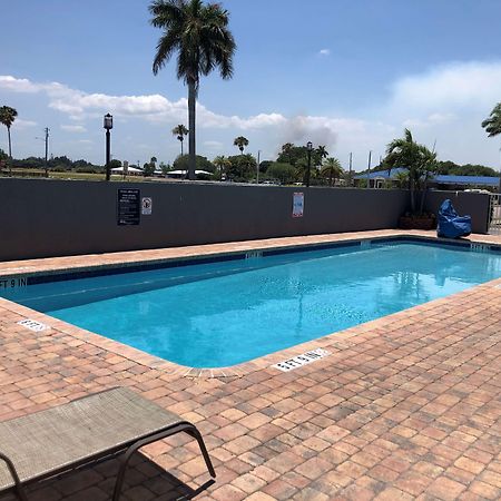 Best Western Of Clewiston Ngoại thất bức ảnh